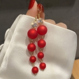 S925银针韩国2021新款红色高级感长款珍珠气质网红时尚百搭超仙耳饰耳环女