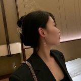 韩国复古港风时尚气质仙气长款流苏水晶无耳洞耳骨夹设计感耳饰耳挂女
