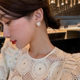 S925银针韩国新款巴洛克圆形珍珠气质复古港风耳钉耳饰