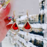 【真金电镀】S925银针韩国网红个性三角水晶气质珍珠时尚耳饰耳环女