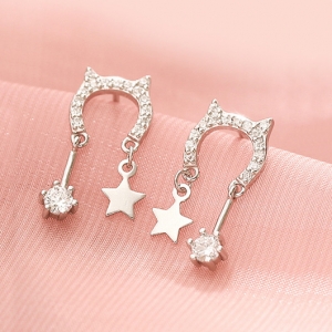 S925银针韩国闪钻猫咪可爱甜美镶钻星星小巧气质设计感耳钉耳饰女