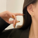 S925银针韩国椭圆镶钻珍珠新款潮个性设计感高级耳钉耳饰女