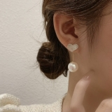 S925银针韩国珍珠镶钻爱心时尚一款两戴气质优雅耳钉耳饰