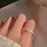 【真金电镀】韩国复古珍珠花朵时尚个性高级感2022年新款时尚个性戒指【环保】