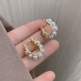 韩国独特珍珠小众设计感高级轻奢网红2022年新款潮耳扣耳饰