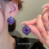 S925银针韩国镶嵌锆石菱形小众时尚气质高级感轻奢紫色耳钉耳饰女