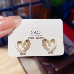S925银针韩国气质爱心简约小众设计轻奢高级设计感耳钉耳饰
