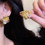 S925银针韩国金色花朵小众小巧精致气质轻奢高级设计感耳钉耳饰