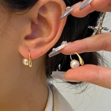 韩国高级感小众设计独特珍珠耳饰秋冬耳坠气质耳环2022年新款潮耳钉