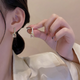 S925银针韩国不对称方形潮流气质轻奢小众个性高级设计感耳钉耳饰