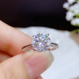 时尚群镶仿真钻石戒指奢华优雅女款结婚戒指厂家直销