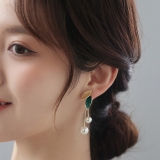 S925银针韩国珍珠叶子长款流苏小众气质轻奢高级设计感耳钉耳饰