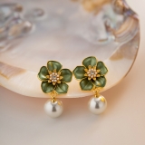 S925银针韩国简约温柔法式小香风花朵复古珍珠优雅高级设计感耳钉耳饰
