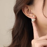 S925银针韩国双面一款两戴大小珍珠简约复古小香风气质高级设计感耳钉耳饰