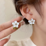 S925银针韩国简约滴油花朵珍珠镶钻复古时尚轻奢小众高级设计感耳钉耳饰