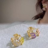 【真金电镀】韩国简约多巴胺彩色滴油字母小众个性甜酷高级设计感耳扣【环保】