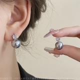 韩国锆石珍珠耳扣法式复古设计感耳环宫廷气质新款百搭耳饰女