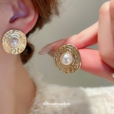 S925银针韩国几何不规则珍珠时尚高级感小众耳钉个性气质新款耳饰