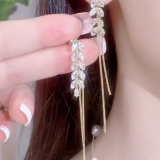 S925银针韩国高级感轻奢时尚感麦穗锆石耳坠流苏气质小众设计个性网红同款耳环