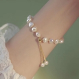 珍珠时尚简约新款手链小众设计高级手饰姐妹手环款式新款